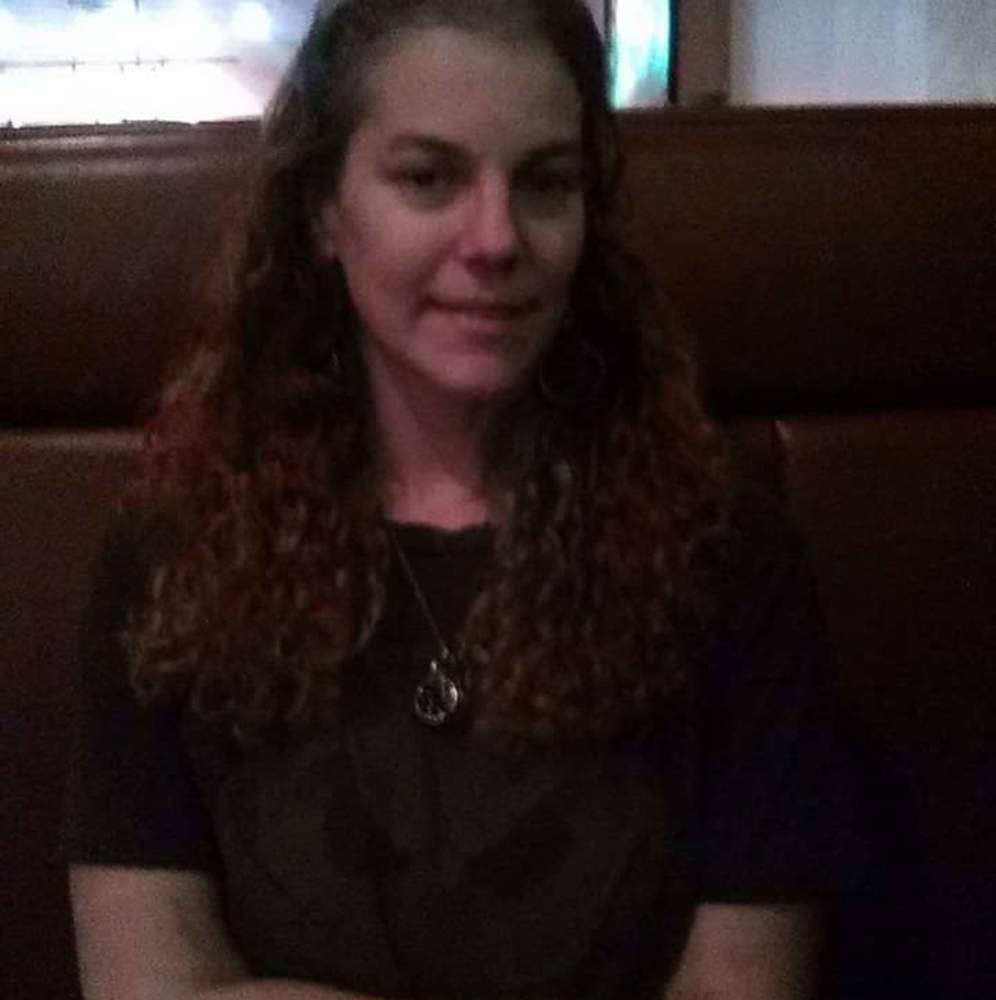 Hiya I'm Amber Rose. I sell a variety of items